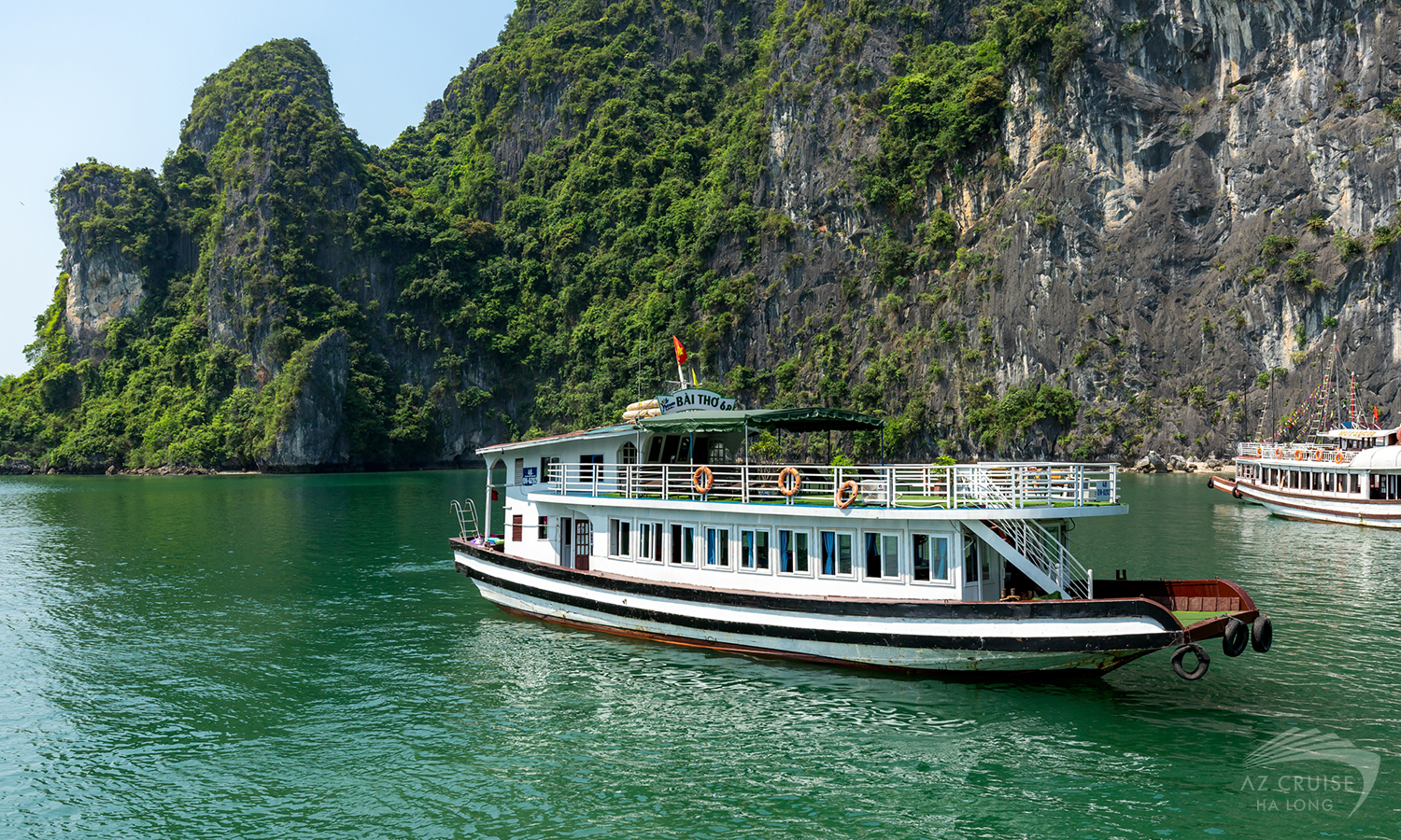 Thuê tàu ra đảo Titop được nhiều du khách chọn lựa